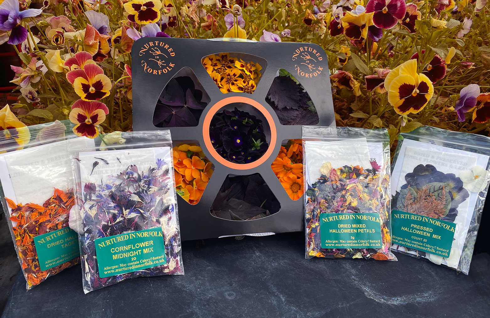 Edible Flowers and Herbs Delivered anywhere in the UK